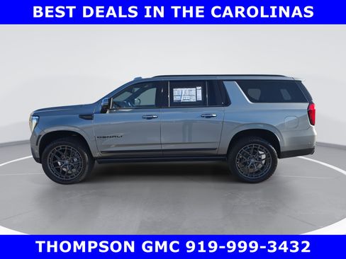 New 2026 GMC Yukon XL Denali w/ Sun & Power Step Package image 9