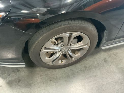 Used 2024 Honda Accord EX image 11