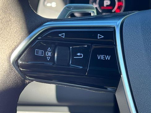 Used 2022 Audi RS 7 Sportback w/ Black Optic Package image 25