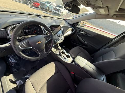 Used 2023 Chevrolet Malibu LT image 13