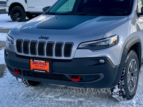 Used 2021 Jeep Cherokee Trailhawk w/ Comfort/Convenience Group image 9