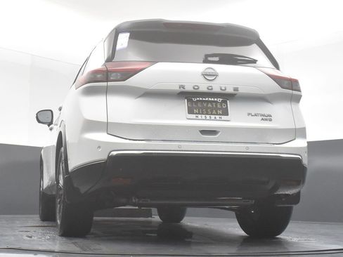 New 2026 Nissan Rogue Platinum w/ Platinum Premium Package image 30