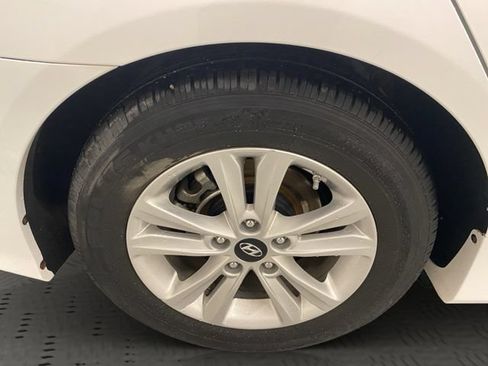Used 2014 Hyundai Sonata GLS w/ Popular Equipment Group 2 FWD image 38