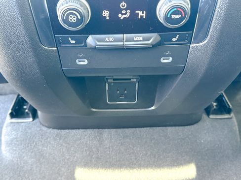 Certified 2024 Chevrolet Tahoe Z71 w/ Off-Road Capability Package image 25