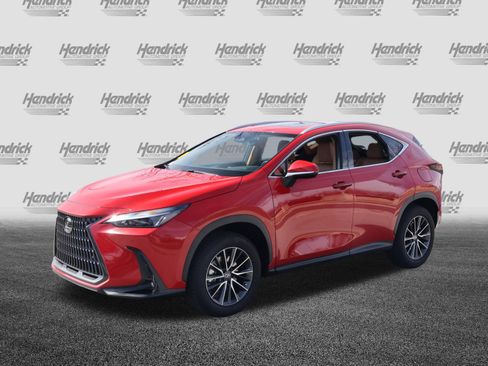 Certified 2025 Lexus NX 250 FWD w/ Towing Package (2000 Lbs) image 5