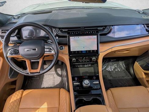 Certified 2022 Jeep Grand Cherokee L Summit AWD/4WD image 16