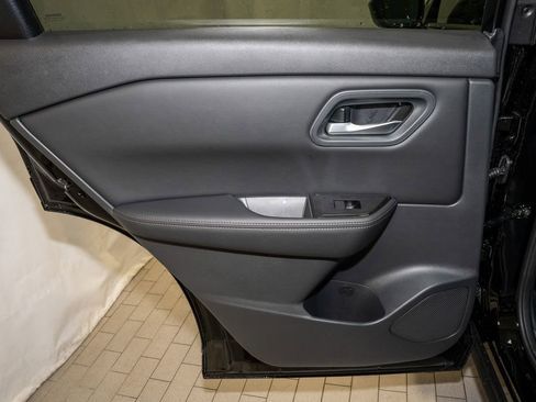 New 2026 Nissan Rogue SV image 11