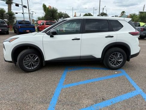 Certified 2026 Nissan Rogue S FWD image 4