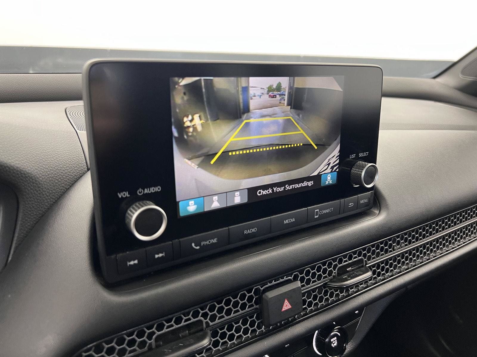 Certified 2025 Honda HR-V Sport image 3