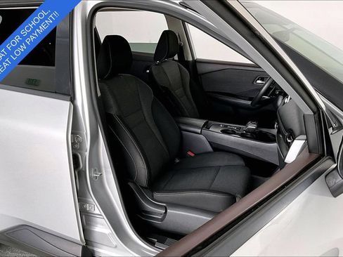 Used 2021 Nissan Rogue SV FWD image 8
