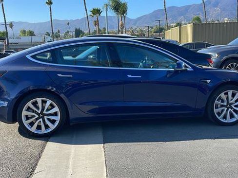 Used 2017 Tesla Model 3 Long Range image 2