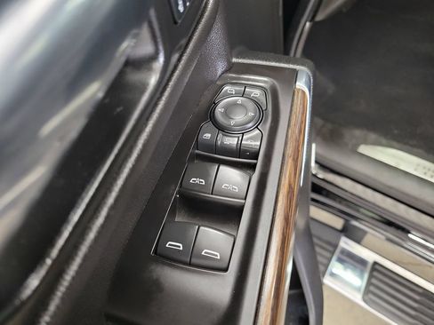 Used 2021 Chevrolet Silverado 3500 High Country AWD/4WD image 20