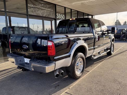 Used 2010 Ford F250 Lariat image 4