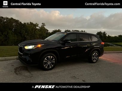 Used 2023 Toyota Highlander XLE