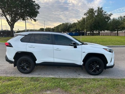 Certified 2025 Toyota RAV4 XLE FWD image 7