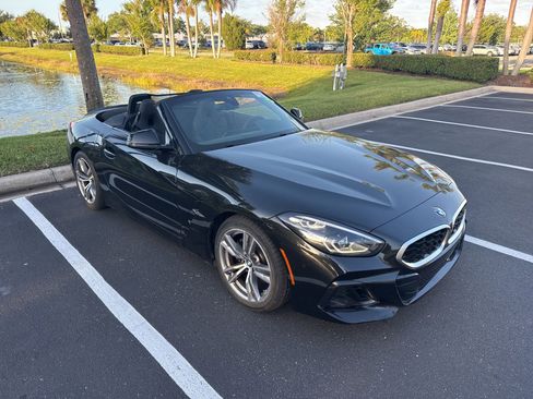 Certified 2026 BMW Z4 sDrive30i image 1
