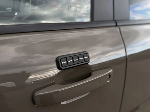 Used 2025 Ford Ranger Raptor AWD/4WD image 48