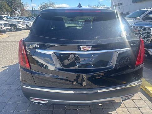 Certified 2025 Cadillac XT5 Premium Luxury FWD image 3