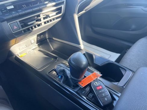 Used 2025 Toyota Camry LE image 38