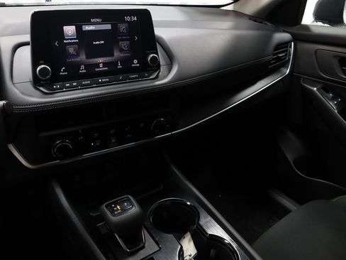 Certified 2024 Nissan Rogue S image 30