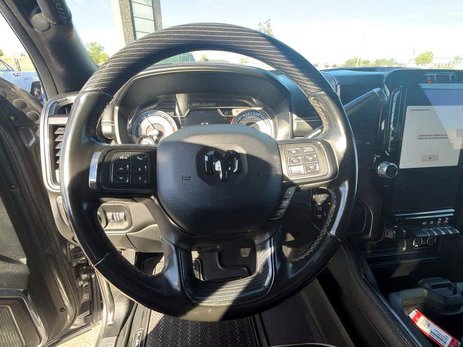 Used 2022 RAM 2500 Limited AWD/4WD image 15