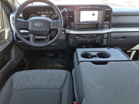 Used 2023 Ford F250 XLT image 16