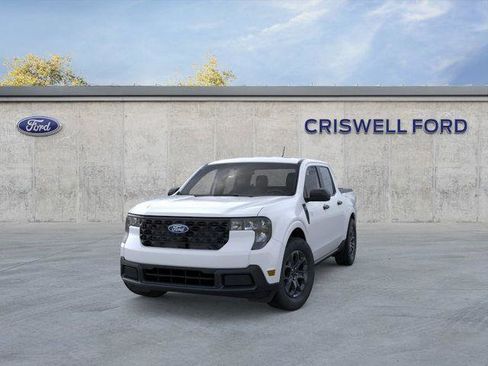 New 2025 Ford Maverick XLT FWD image 2
