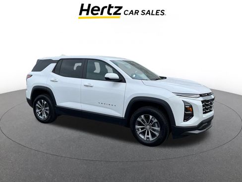 Used 2025 Chevrolet Equinox LT image 1