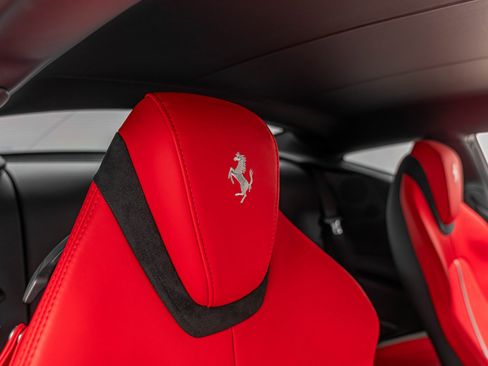 Certified 2024 Ferrari Roma image 41