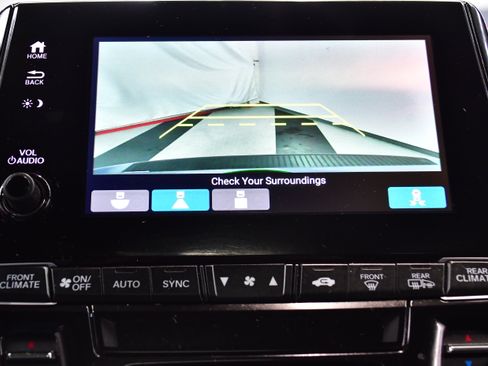 Used 2024 Honda Odyssey Sport image 27