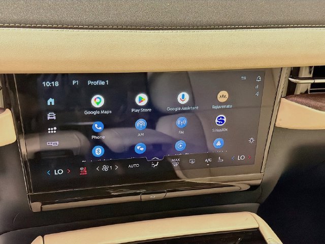 New 2027 Lincoln Navigator Reserve w/ Jet Appearance Package AWD/4WD image 15