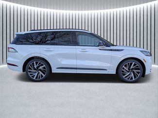 New 2026 Lincoln Aviator Black Label w/ Jet Appearance Package video 2