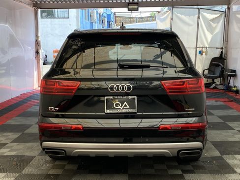 Used 2018 Audi Q7 2.0T Premium AWD/4WD image 4