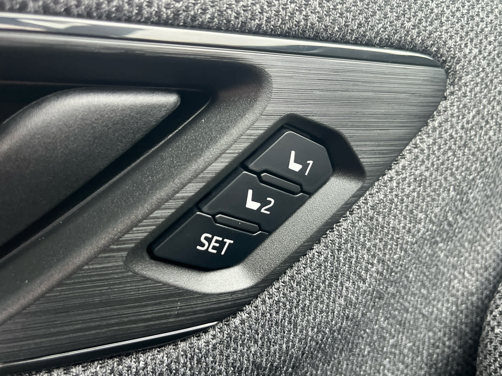 New 2026 Subaru Outback Limited XT AWD/4WD image 13