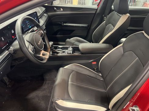 Certified 2025 Kia K5 GT-Line image 4