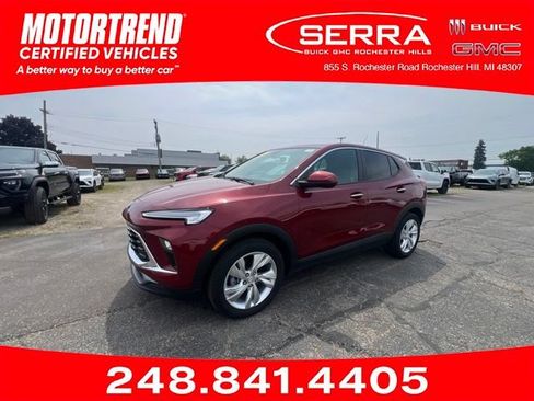 Used 2024 Buick Encore GX Preferred w/ Comfort Package FWD image 1