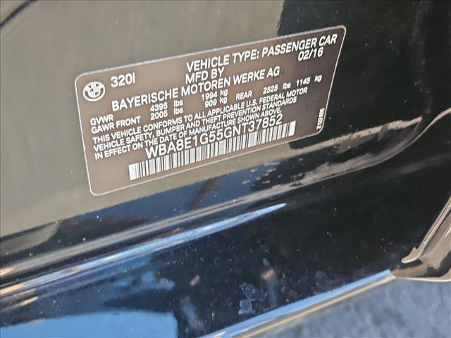 Used 2016 BMW 320i Sedan RWD image 24