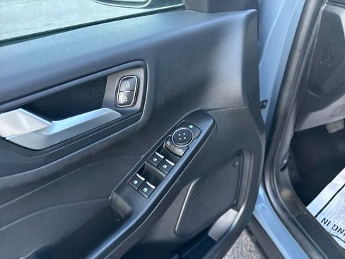 Used 2025 Ford Escape ST-Line w/ Equipment Group 301A image 28