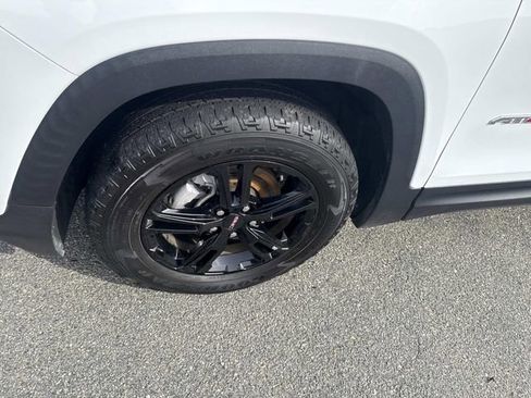 Used 2023 GMC Terrain AT4 image 14