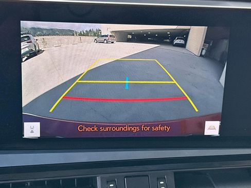 Used 2024 Lexus ES 350 w/ Premium Package image 25