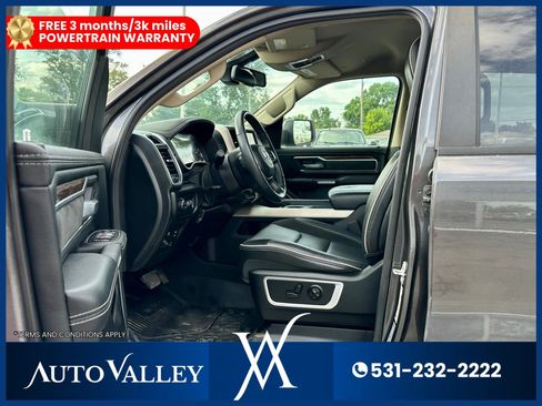 Used 2020 RAM 1500 Laramie AWD/4WD image 10