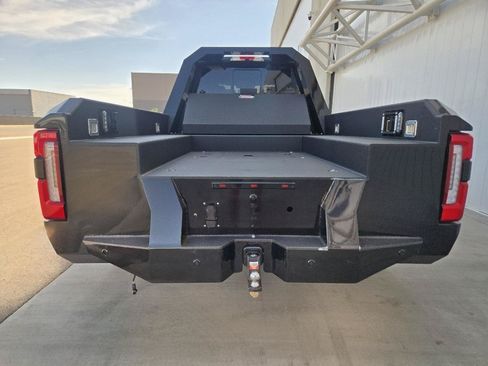 Used 2024 Ford F450 Platinum AWD/4WD image 10