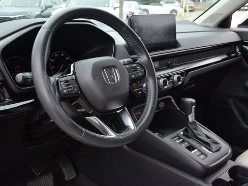 Used 2023 Honda CR-V EX-L image 8