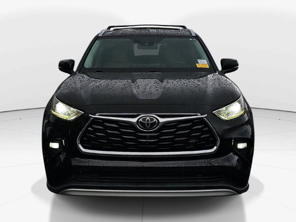 Used 2021 Toyota Highlander Platinum FWD image 11