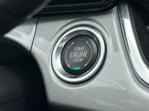 Used 2025 Chevrolet Trax LT w/ Driver Confidence Package image 26