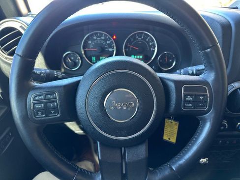 Used 2016 Jeep Wrangler Unlimited Sport image 13