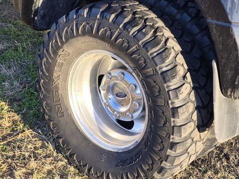 Used 2017 Ford F350 Lariat w/ Lariat Ultimate Package image 6