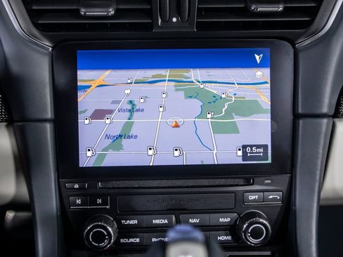 Used 2017 Porsche 911 Carrera S image 28