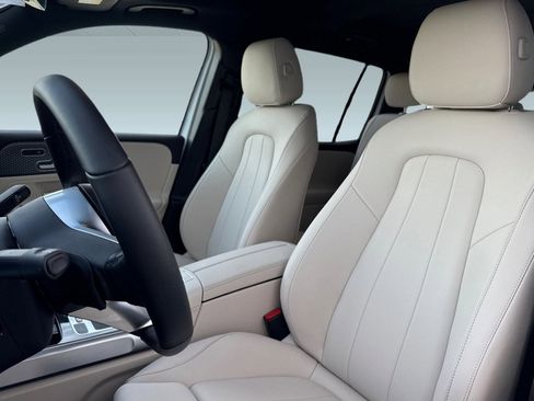 Certified 2024 Mercedes-Benz EQB 300 4MATIC image 5