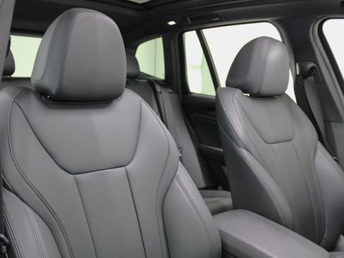 Used 2018 BMW X3 xDrive30i w/ Convenience Package image 49